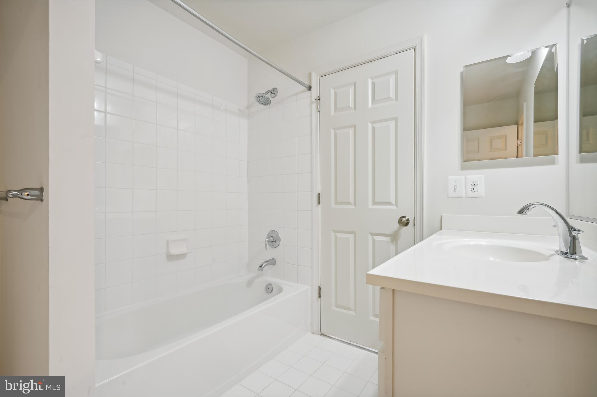 BOYERS RIDGE - Residential Lease