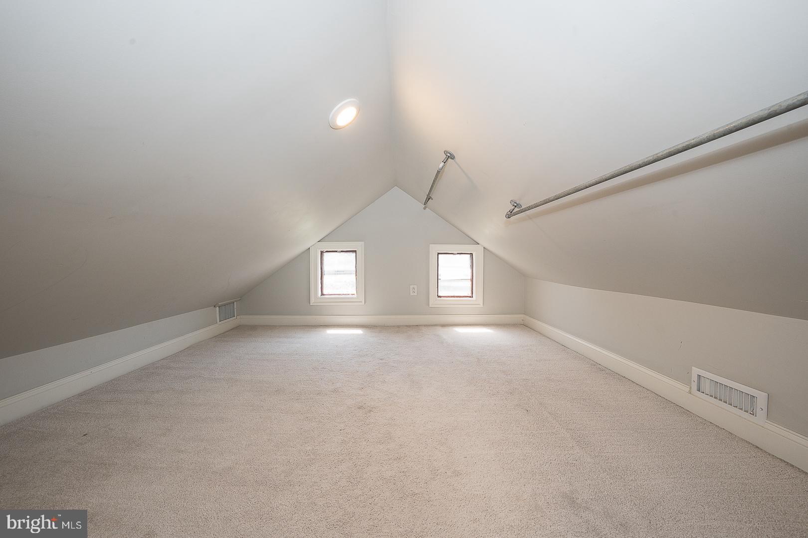 CONSHOHOCKEN - Residential