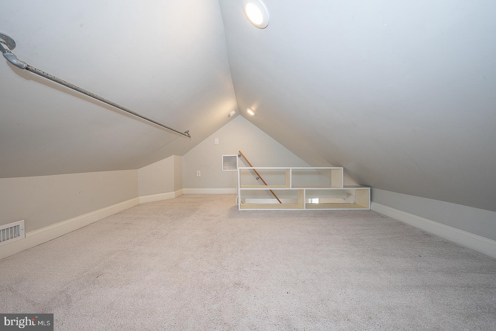 CONSHOHOCKEN - Residential