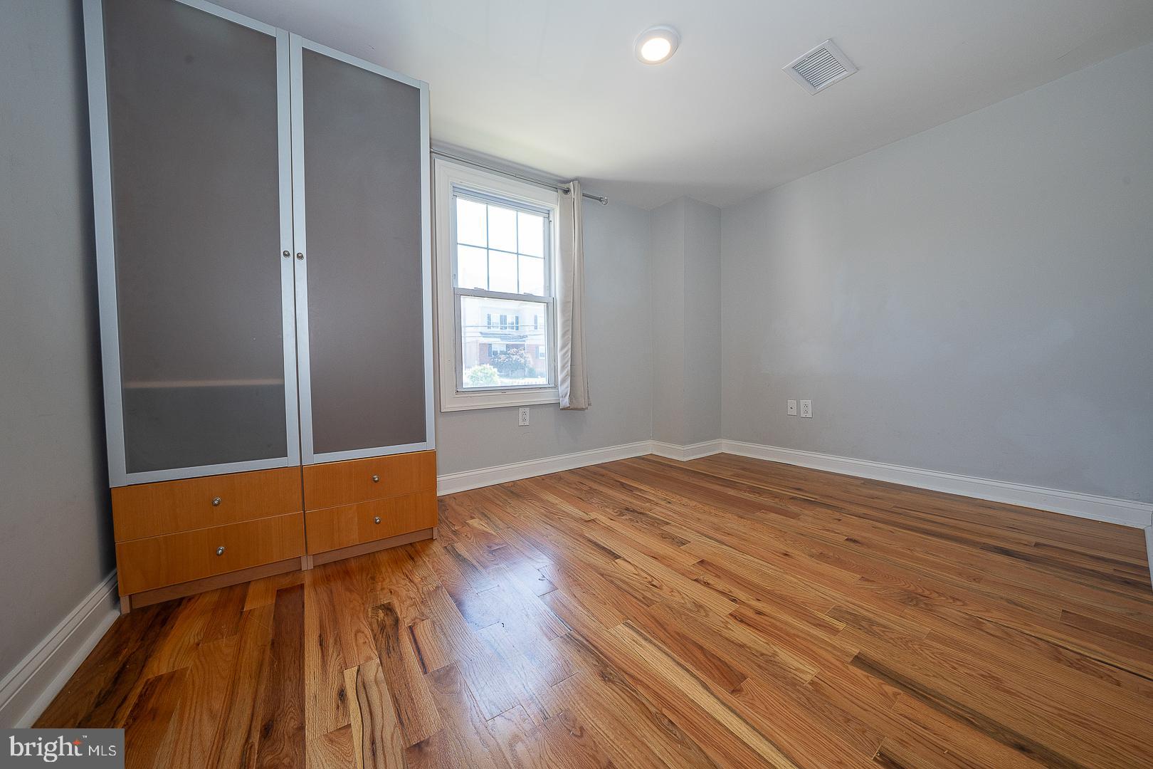 CONSHOHOCKEN - Residential