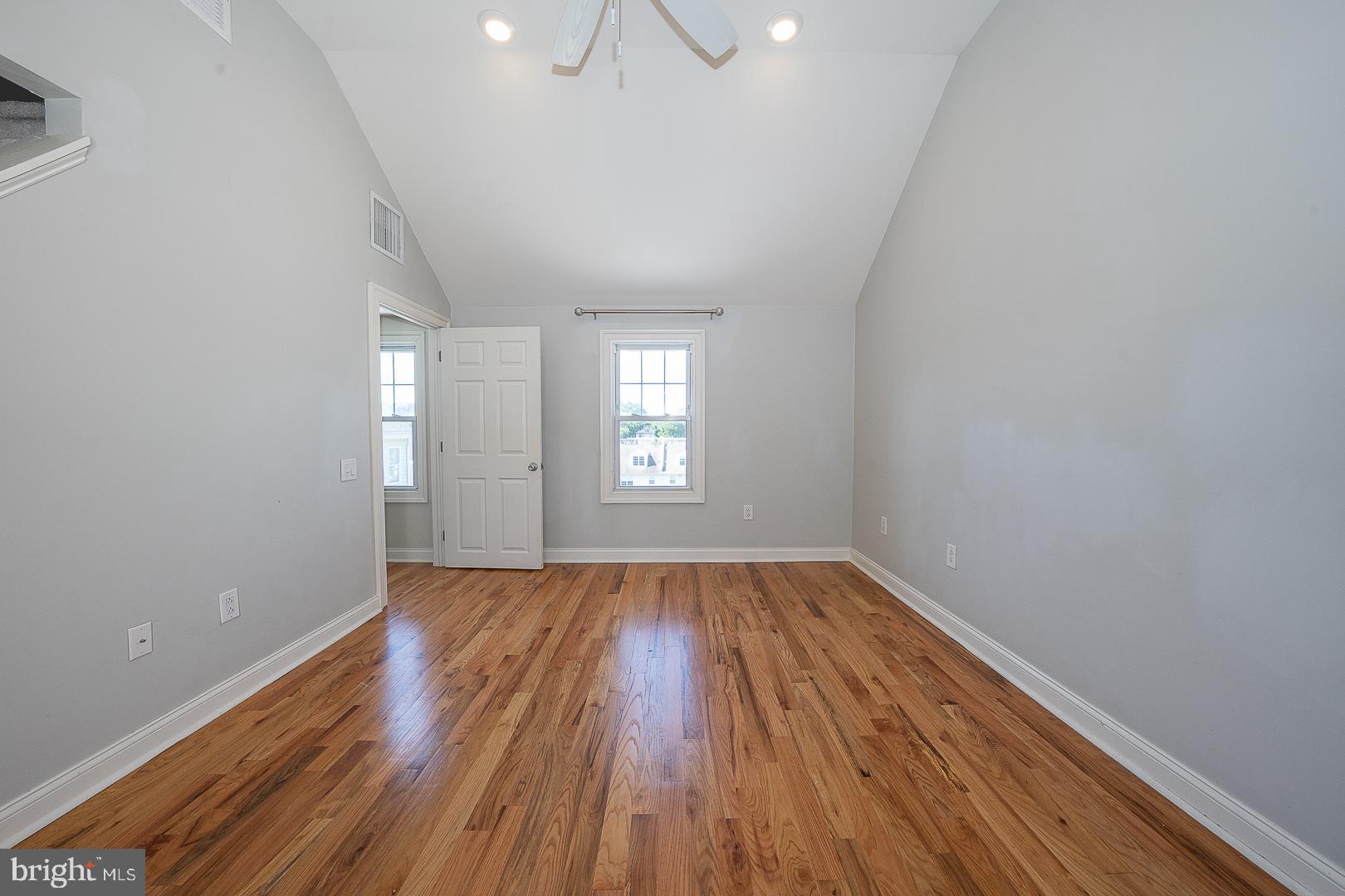 CONSHOHOCKEN - Residential