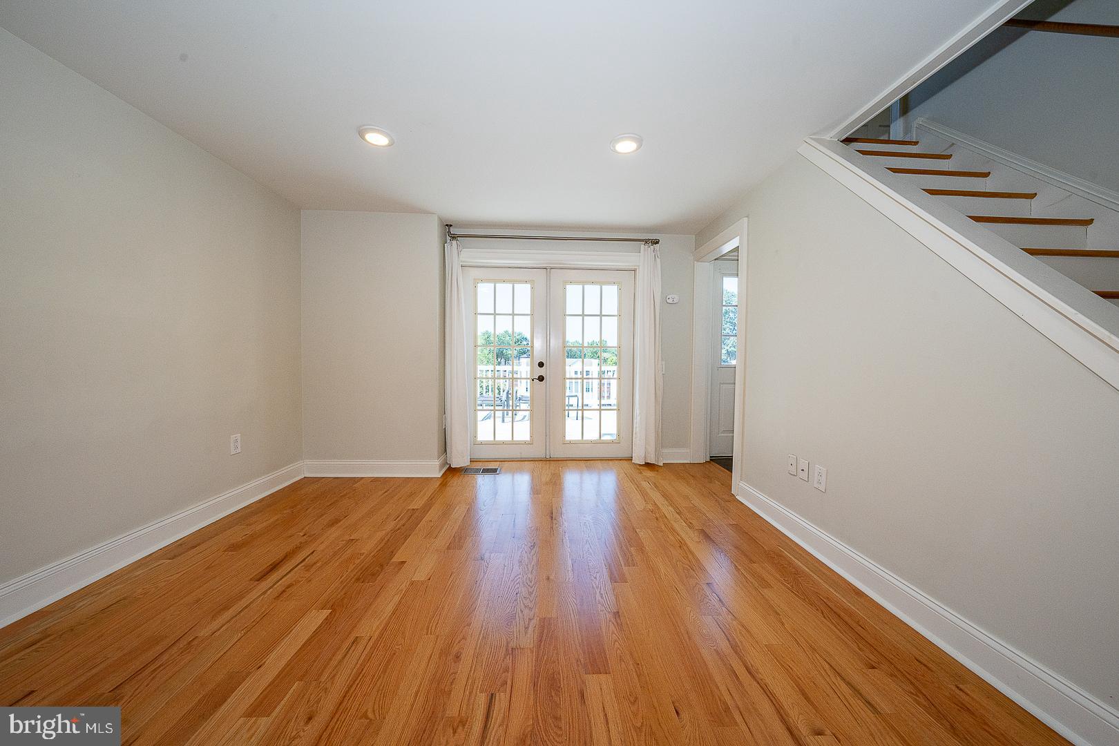 CONSHOHOCKEN - Residential