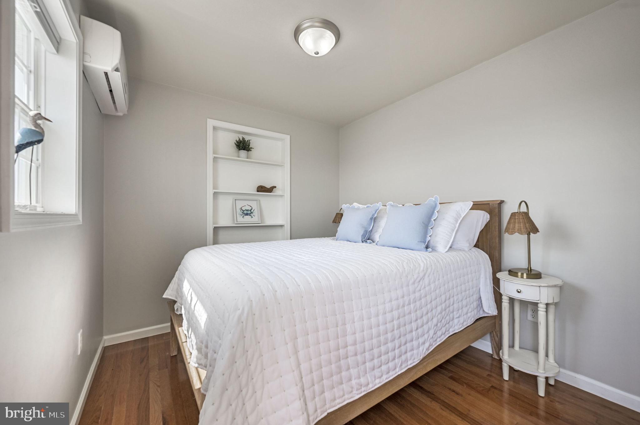 OAK ORCHARD - Residential