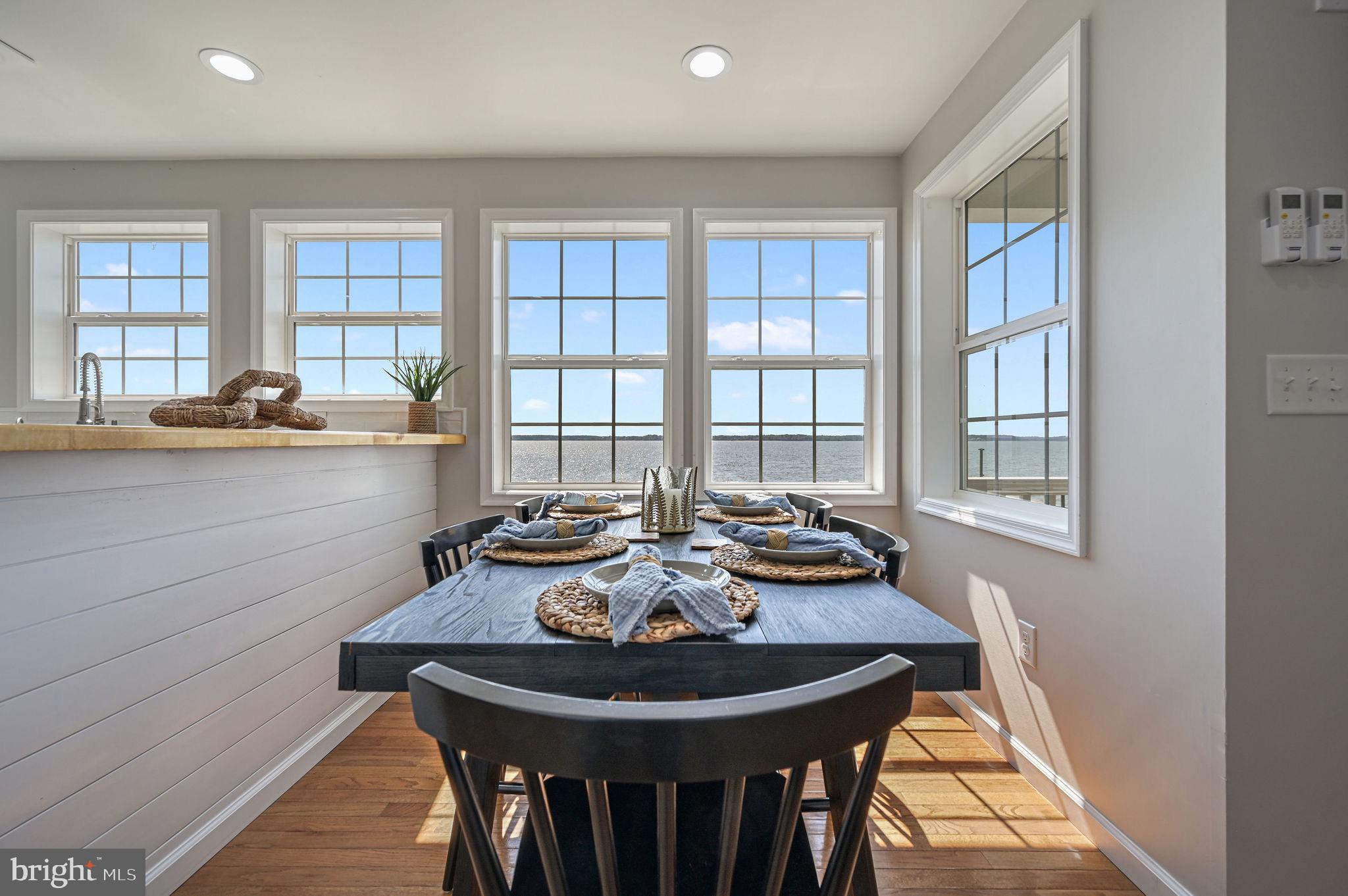 OAK ORCHARD - Residential