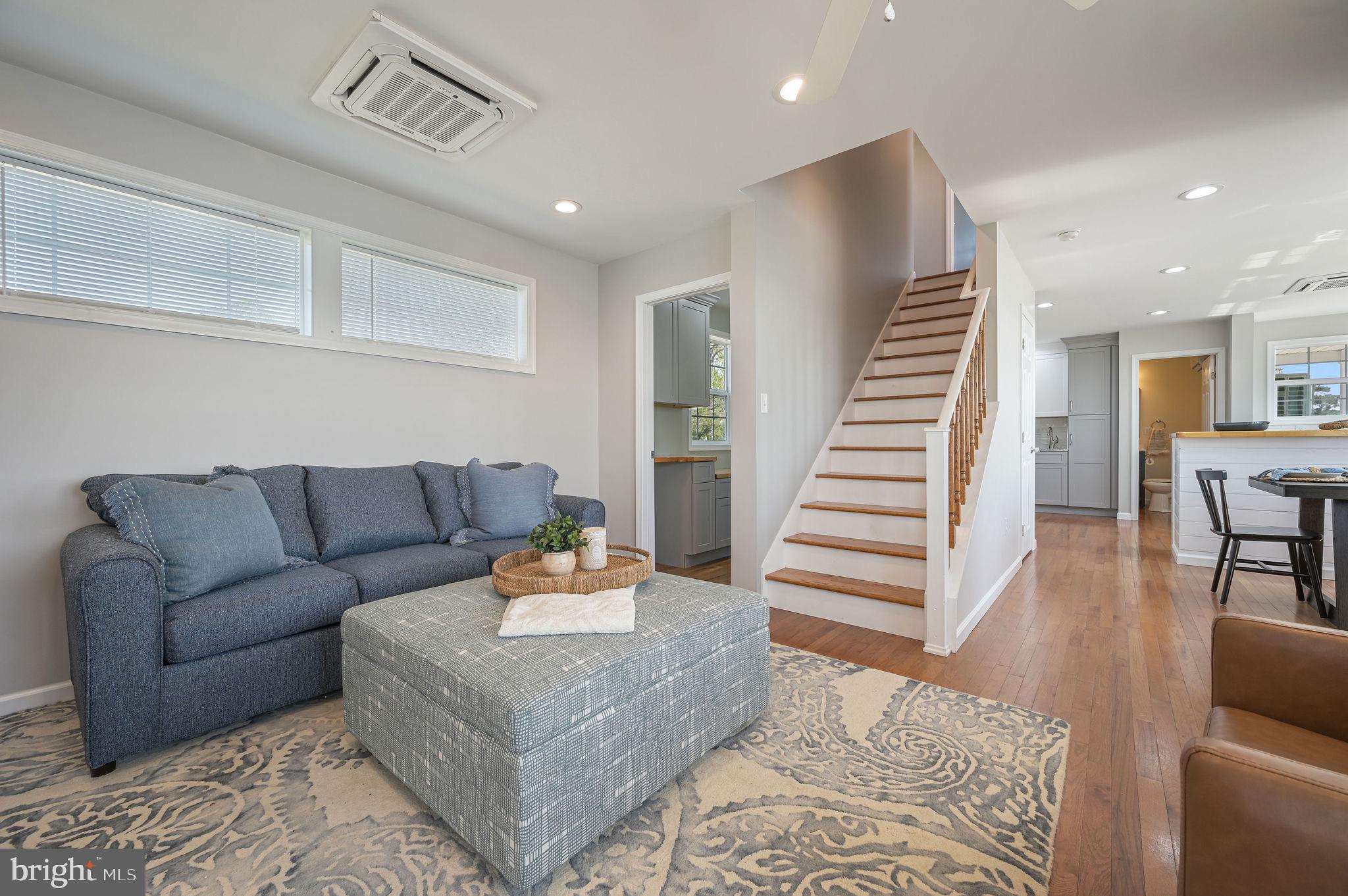 OAK ORCHARD - Residential