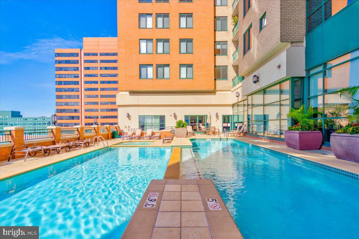 INNER HARBOR - Residential Lease