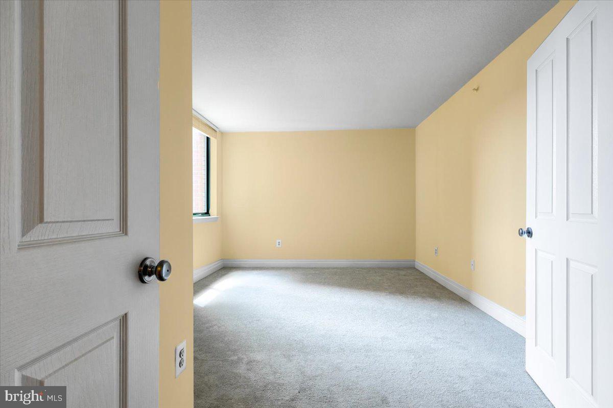 INNER HARBOR - Residential Lease