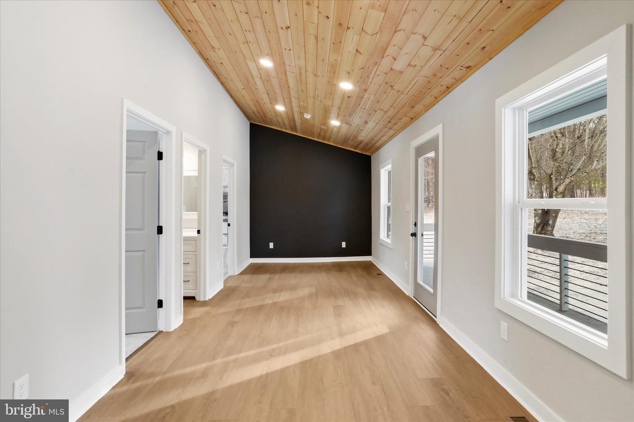 OAK FOREST - Residential