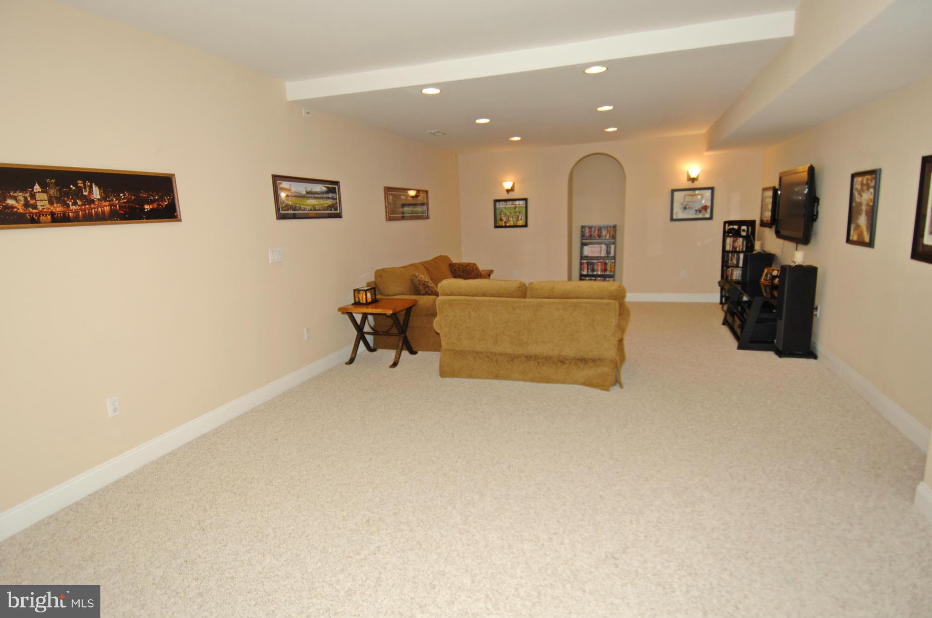 RICHLAND FOREST - Residential