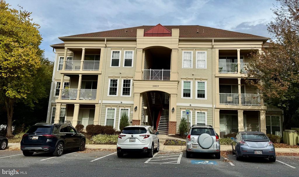 Photo of 18825 Sparkling Water Dr #1-F, GERMANTOWN, MD 20874 (MLS # MDMC2206724)