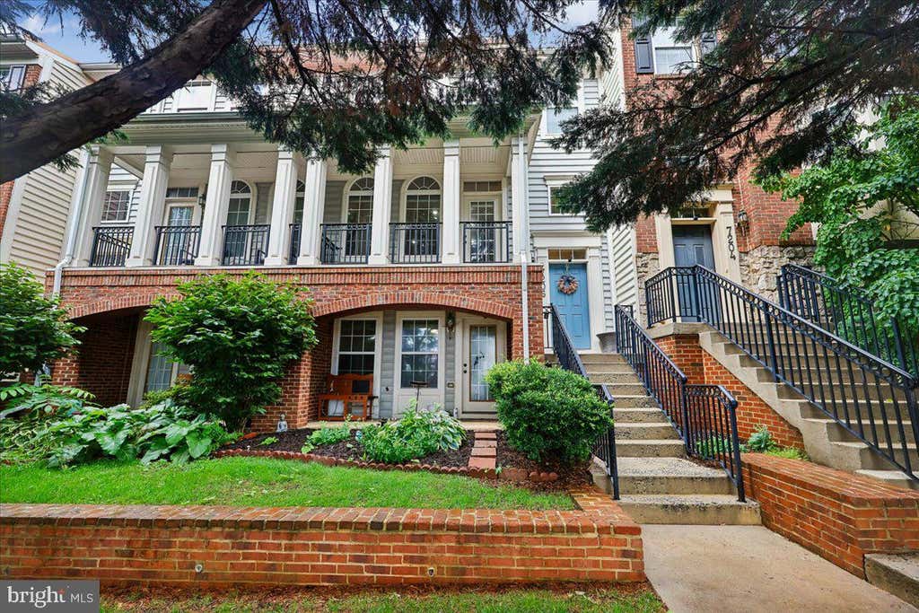 Photo of 7206 Phelps Hill Court, DERWOOD, MD 20855 (MLS # MDMC2249970)