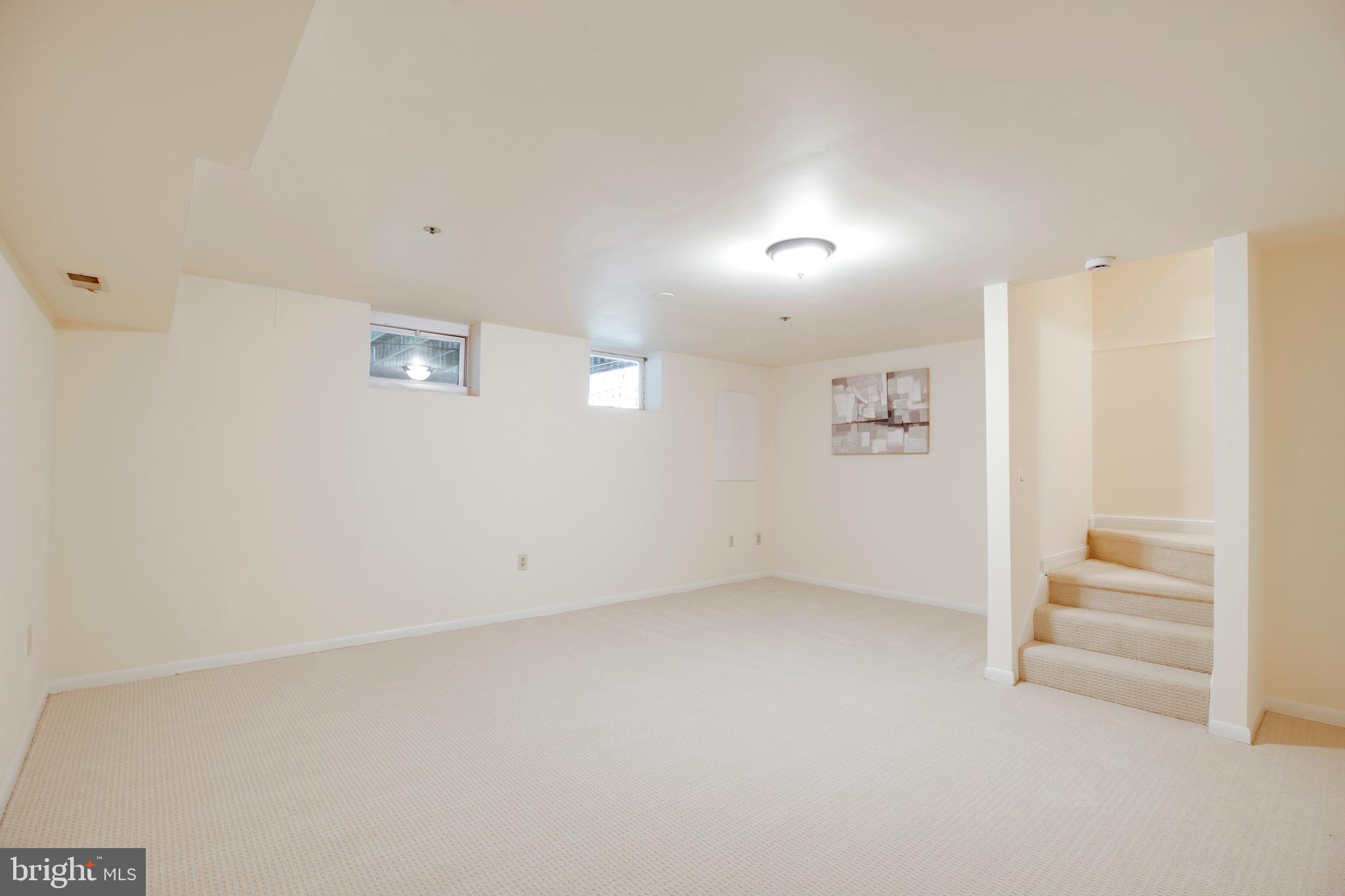 BROOKVILLE KNOLLS - Residential