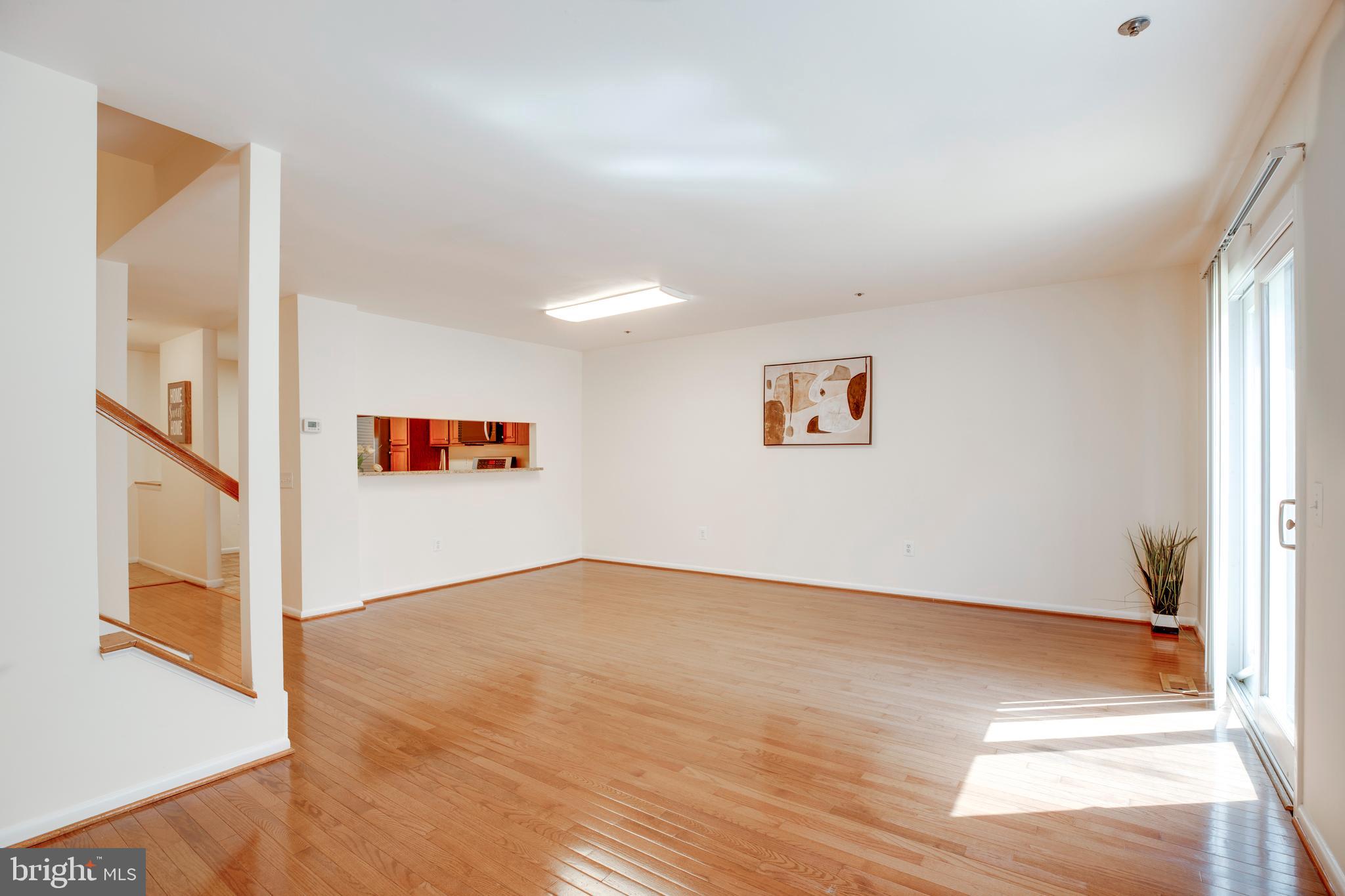 BROOKVILLE KNOLLS - Residential