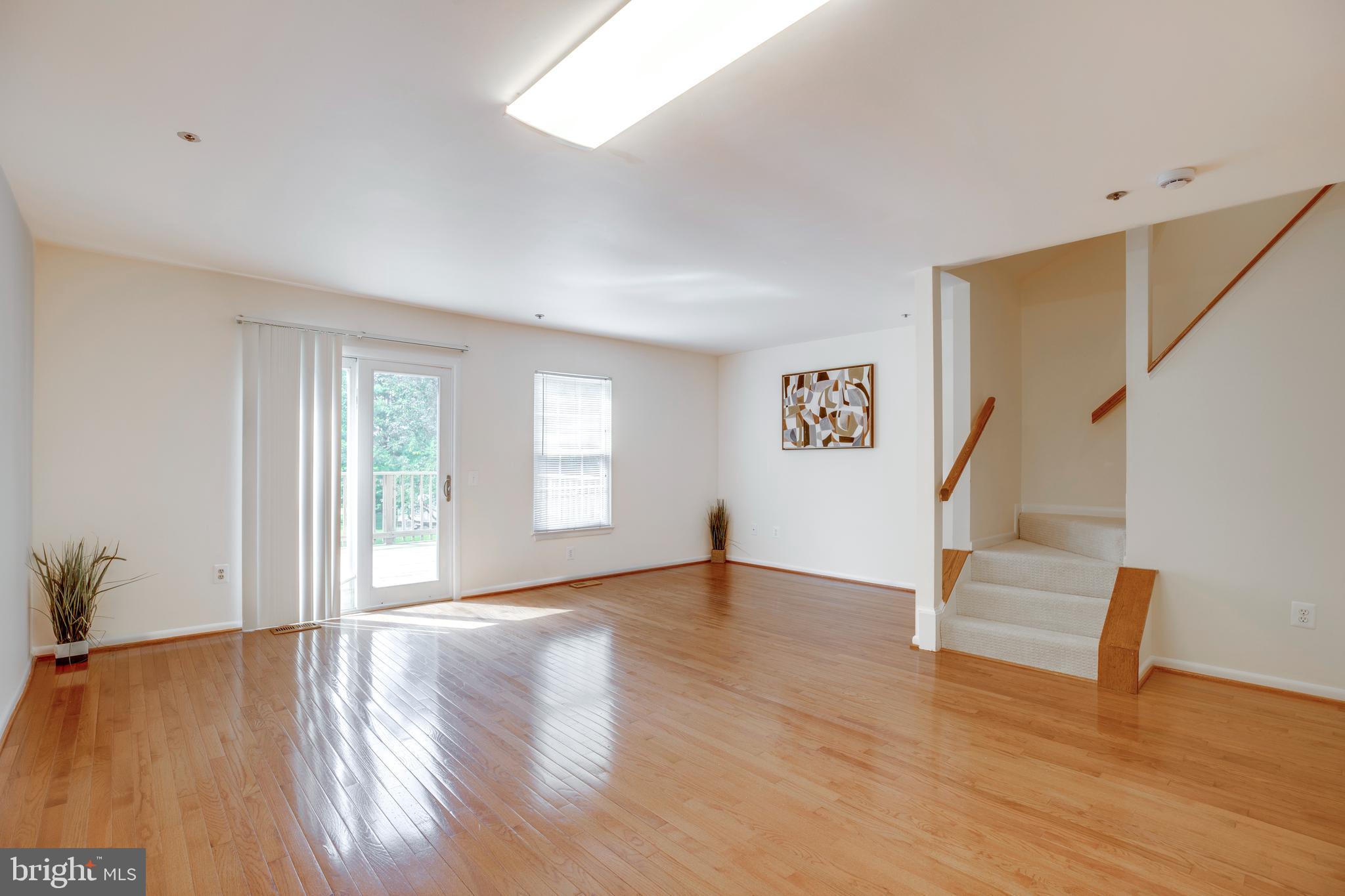 BROOKVILLE KNOLLS - Residential