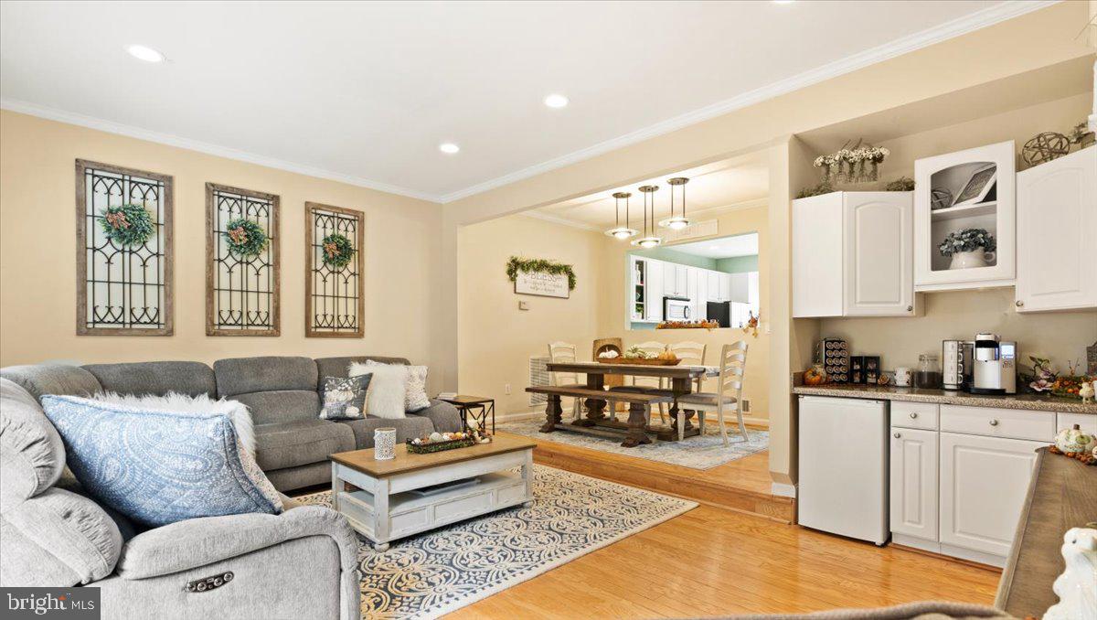 Spacious 3BR/2.5BA Townhome with Garage in Prime Kingstowne Location!
Welcome to nearly 1,600 sq ft of beautifully designed living space in the heart of the highly desirable Kingstowne community. This 3-bedroom, 2.5-bath townhouse offers gleaming hardwood floors, comfort, style, and exceptional amenities in an unbeatable location.
🛋️ Main Level Highlights:
* Expansive, front-facing kitchen filled with natural light, complete with pantry
* Rare scenic views of community-maintained green space. Doesn't look out (or into) another TH.
* Bright, south-facing living room with soaring 9+ ft ceilings opens to a large private deck overlooking mature trees—ideal for relaxing or entertaining. (Note: Electric fireplace shown in LR photo belonged to a previous tenant.)
* Elegant dining area and convenient coffee/bar nook, perfect for morning coffee or evening cocktails.
🛏️ Upstairs Retreat:
* Spacious primary suite featuring vaulted ceilings, a generous walk-in closet, and a spa-inspired en-suite bath with jacuzzi tub, separate shower, and dual vanities.
* Two additional bedrooms with ceiling fans provide comfortable space for family or guests.
* Laundry conveniently located in this upper level.
🔥 Lower Level Bonus Space:
* Fully finished rec room with gas fireplace, full-sized window, and walk-out access to a fenced backyard with private hot tub—all backing to peaceful woods for extra privacy.
🛠️ Additional Features:
* Attached garage
* New HVAC (2020) for year-round efficiency and comfort
* Excellent storage throughout
🌳 Kingstowne Community Perks:
* Pools, fitness centers, lake, trails, tot lots, child care, shops, restaurants, and more!
🚗 Commuter’s Dream:
* Quick and easy access to Pentagon, Navy Yard, Fort Belvoir, I-495, I-395, I-295, and key commuter routes.
*** No showings on June 25-26 because nice Tenants will be in the process of packing & moving . Please excuse our mess. Visitors are asked to remove shoes upon entering or use the shoe covers. No showings without an appointment please. ***