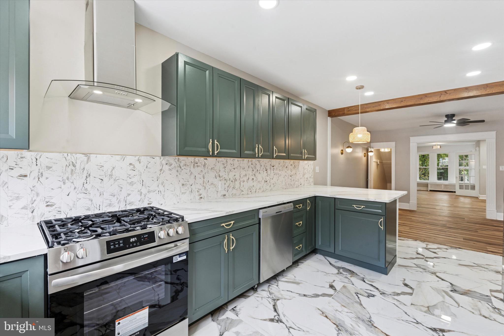 5717 WOODCREST AVENUE