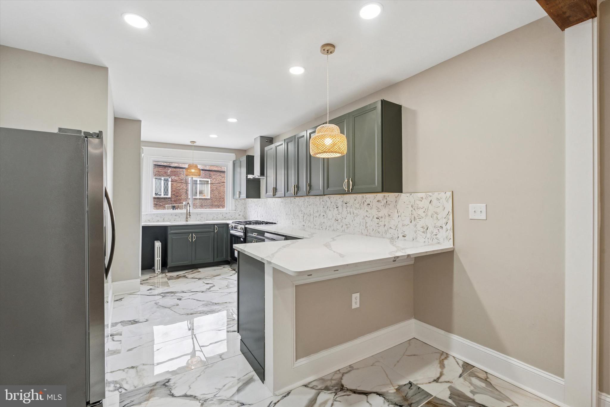 5717 WOODCREST AVENUE