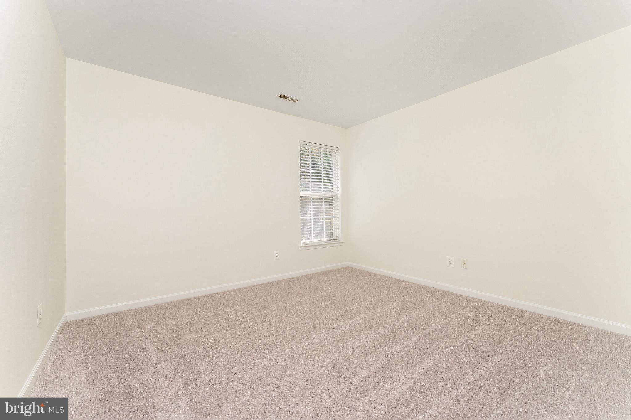 SOMERSET - Residential