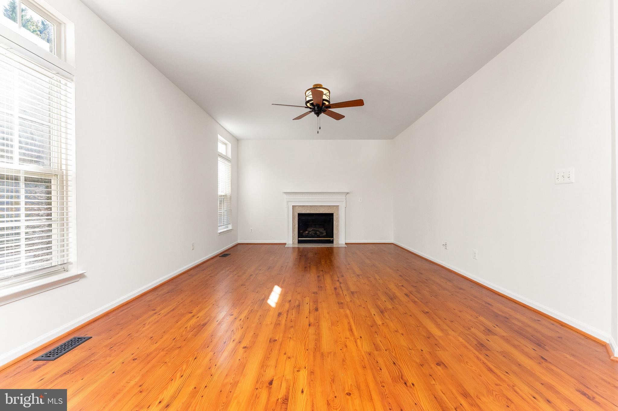 SOMERSET - Residential