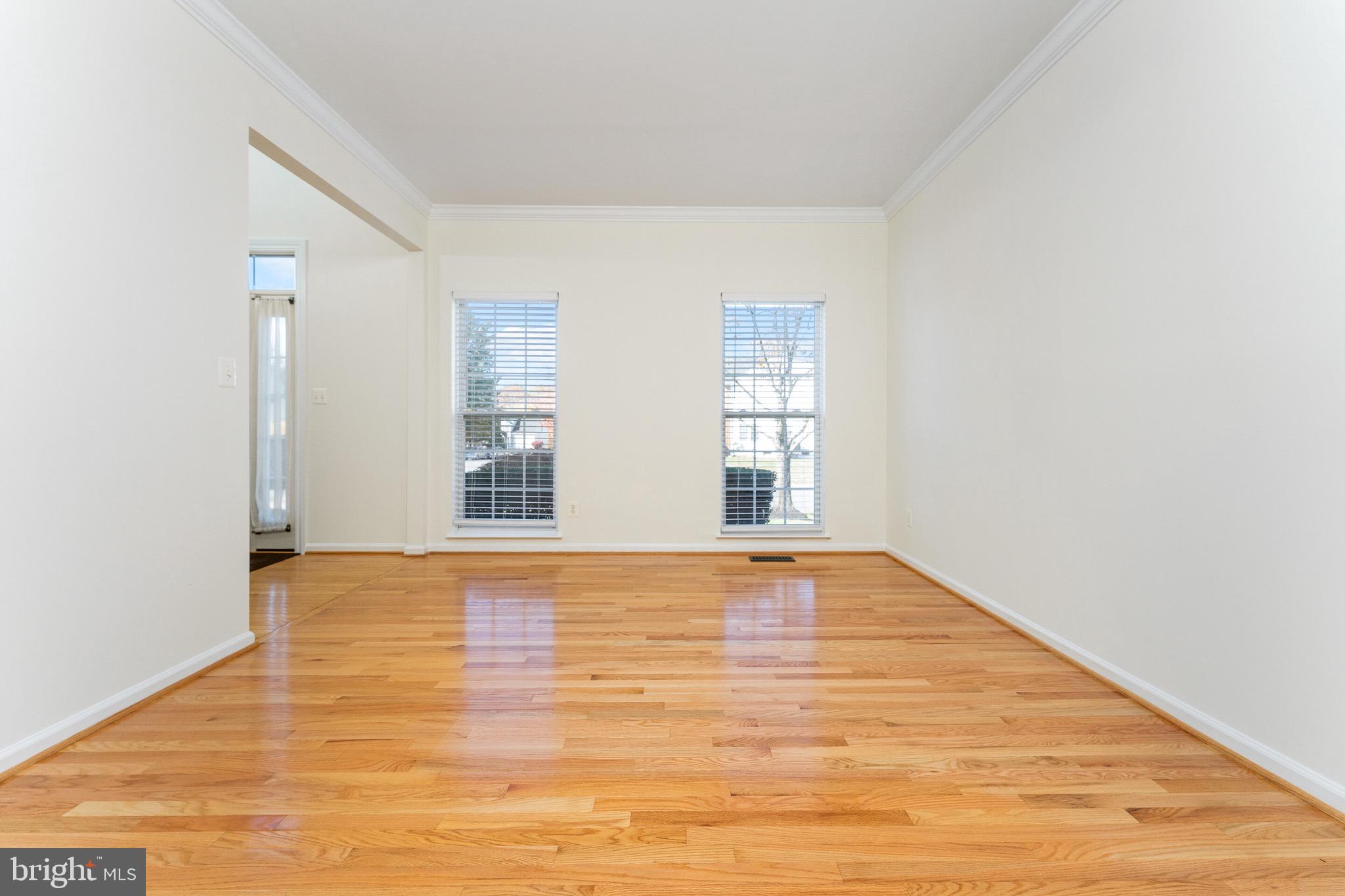 SOMERSET - Residential