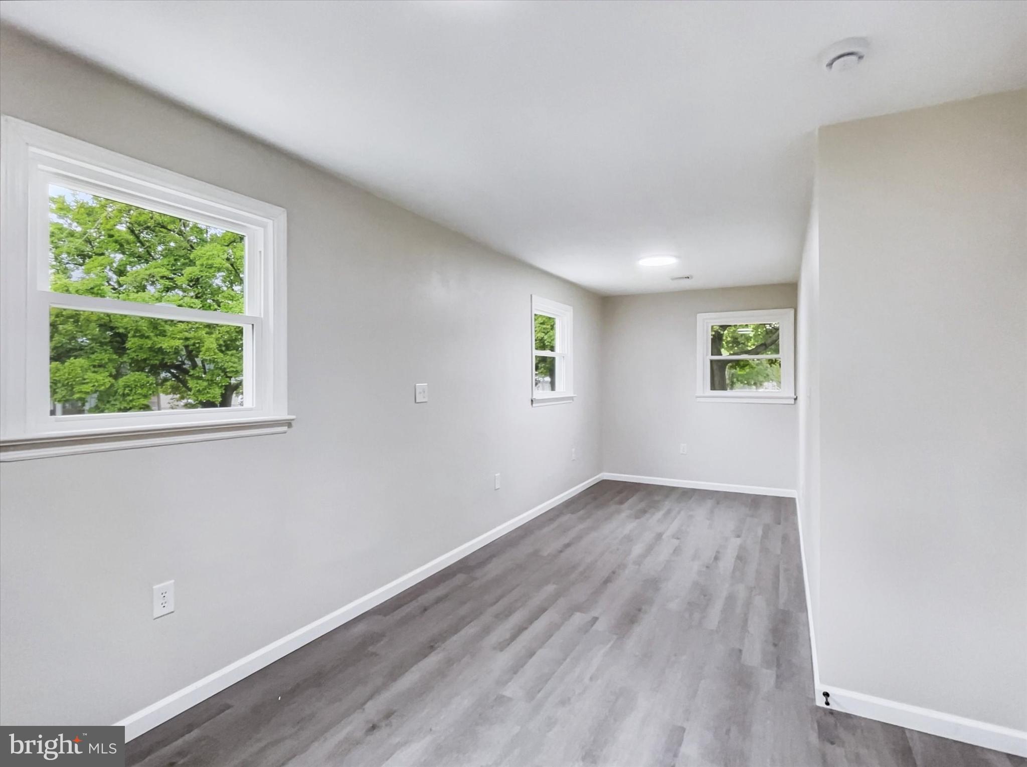 HUNTINGTON TOWNSHIP - Residential