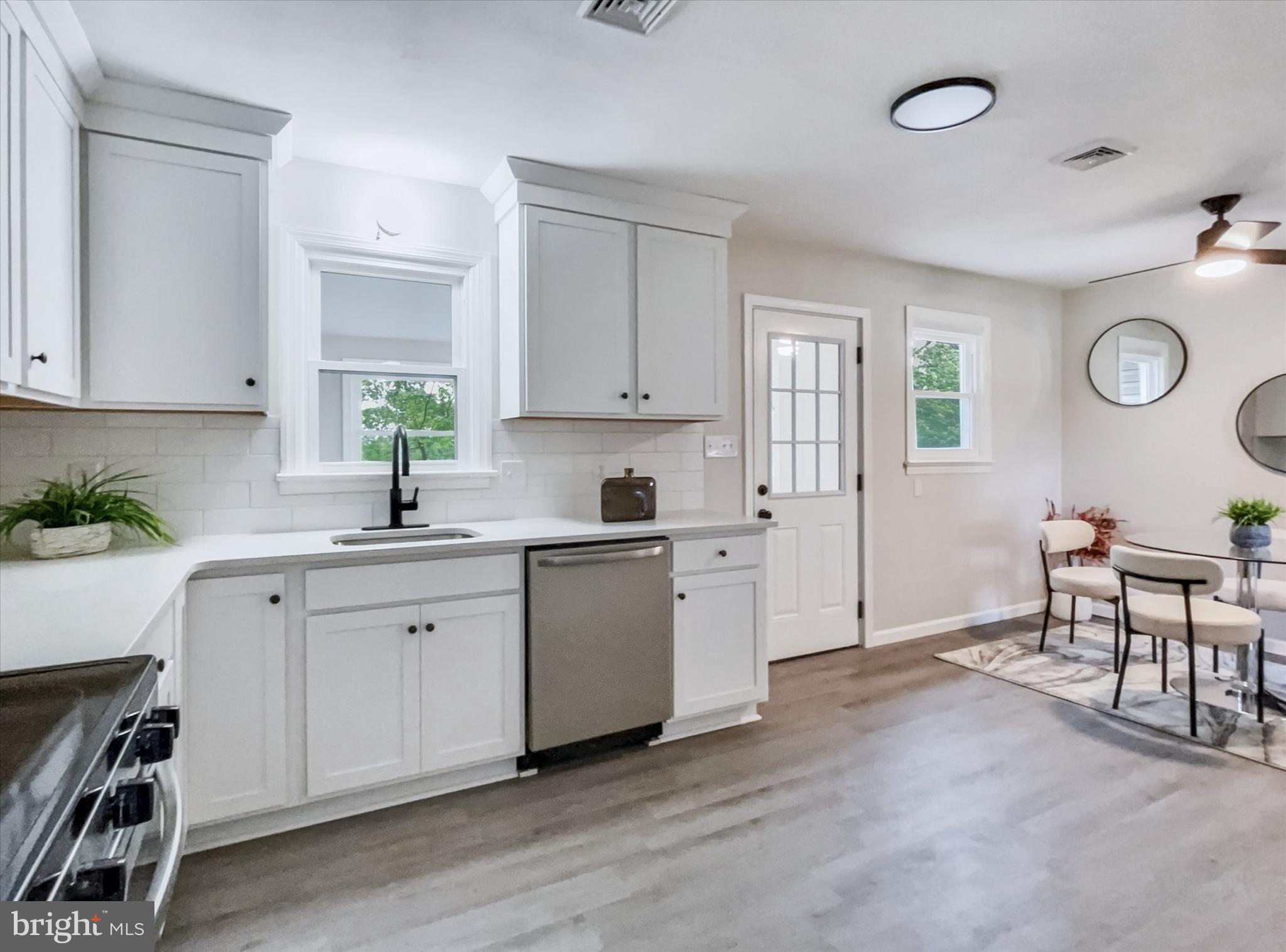 HUNTINGTON TOWNSHIP - Residential