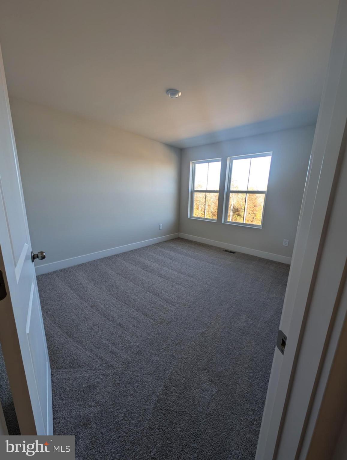 SAINT CHARLES - Residential Lease