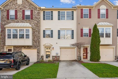 Townhouse For Sale - 118 South Avenue<br/> SWEDESBORO, NJ 08085