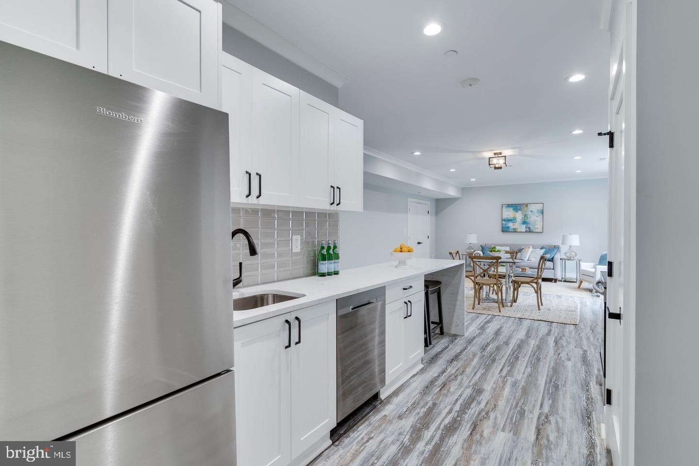 AYRLAWN - Residential