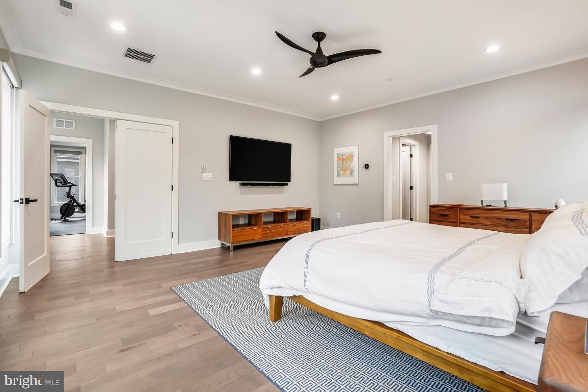 AYRLAWN - Residential