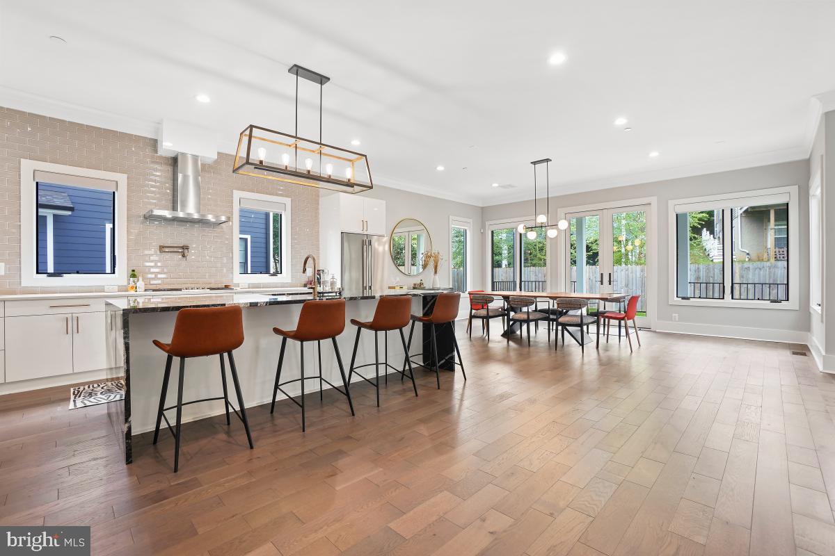 AYRLAWN - Residential