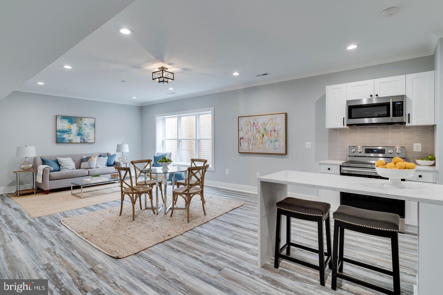 AYRLAWN - Residential