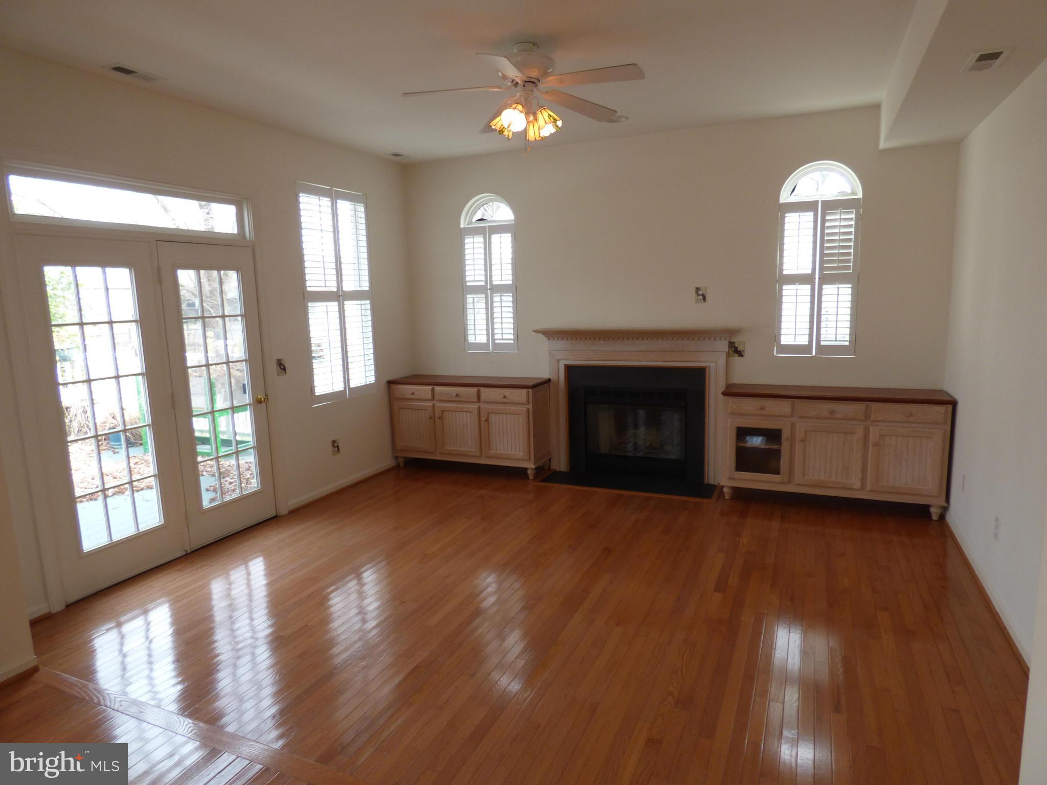 HARBOR VIEW - Residential