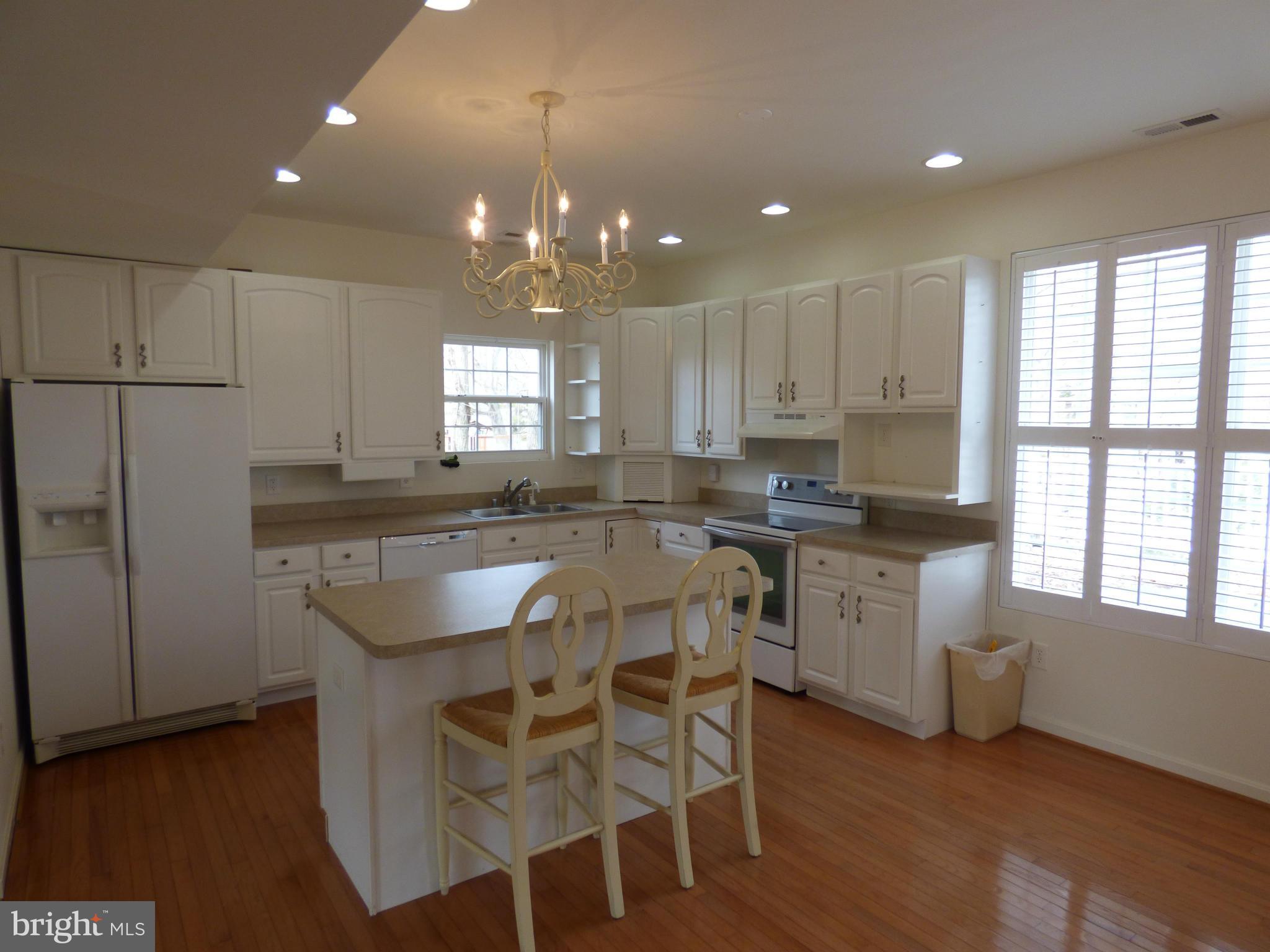 HARBOR VIEW - Residential