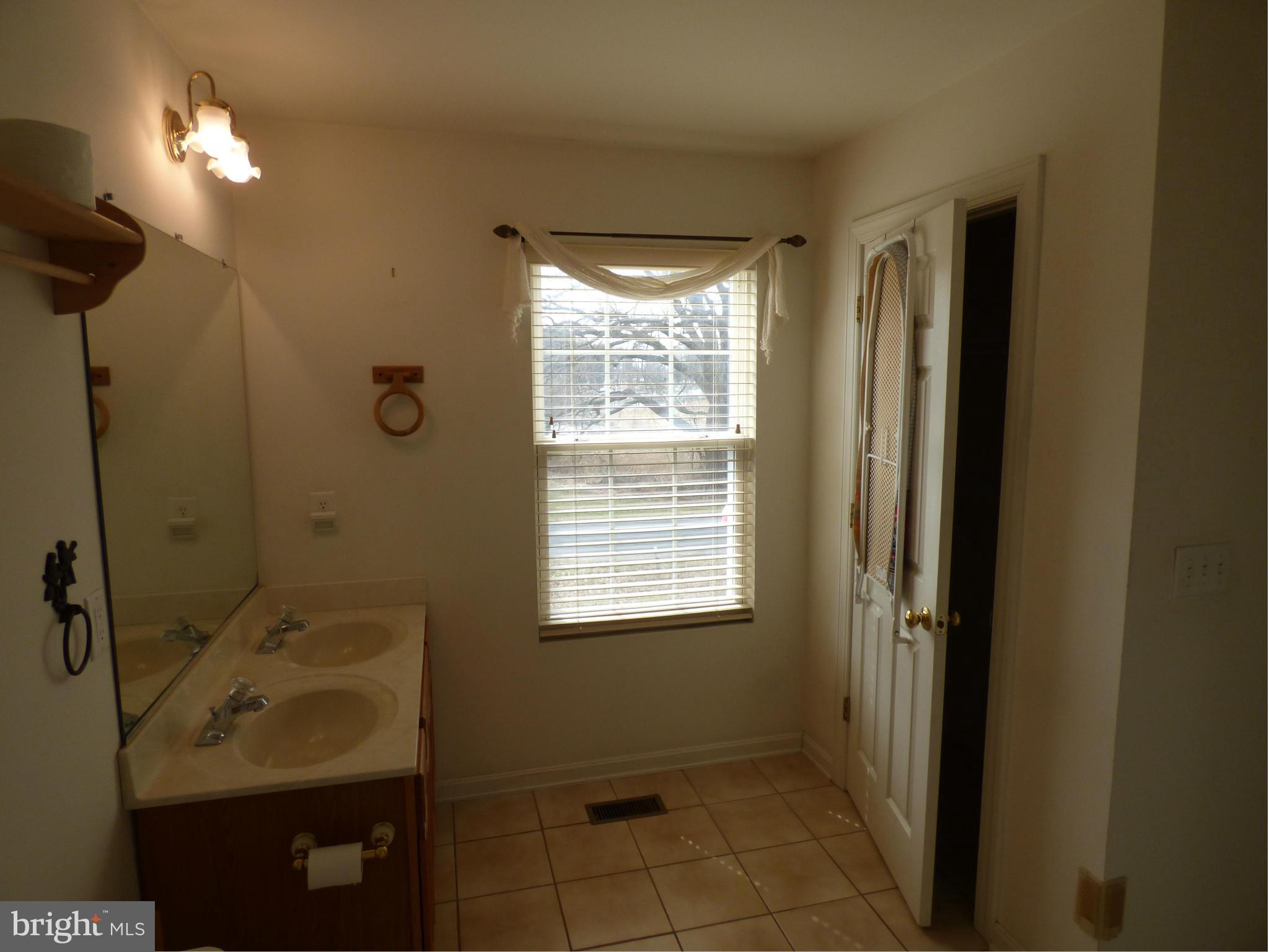 HARBOR VIEW - Residential