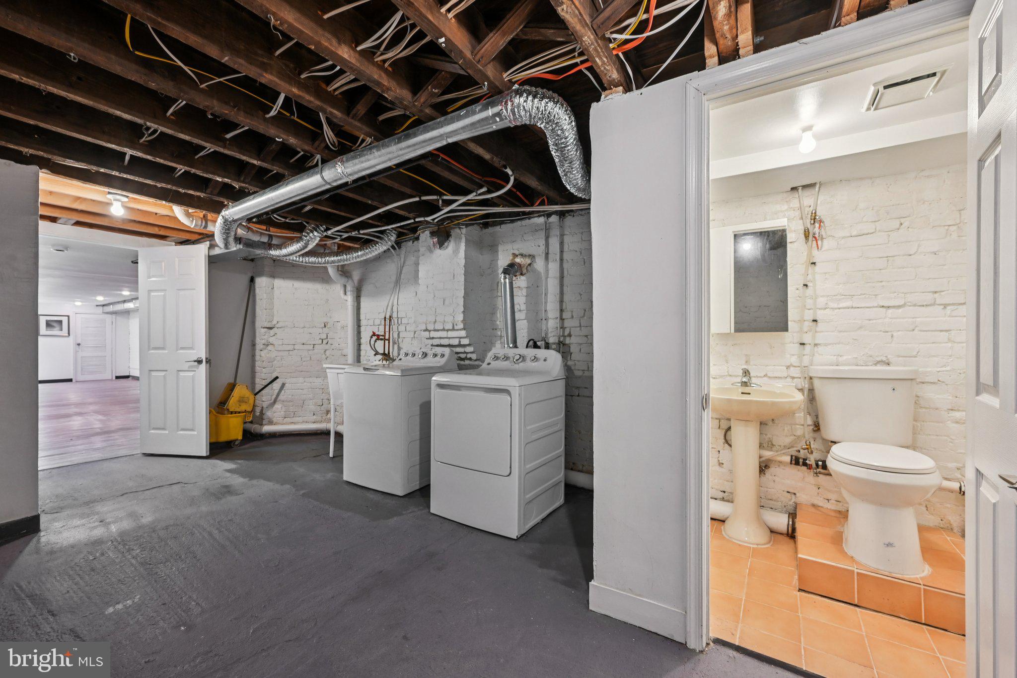 RESERVOIR HILL - Residential