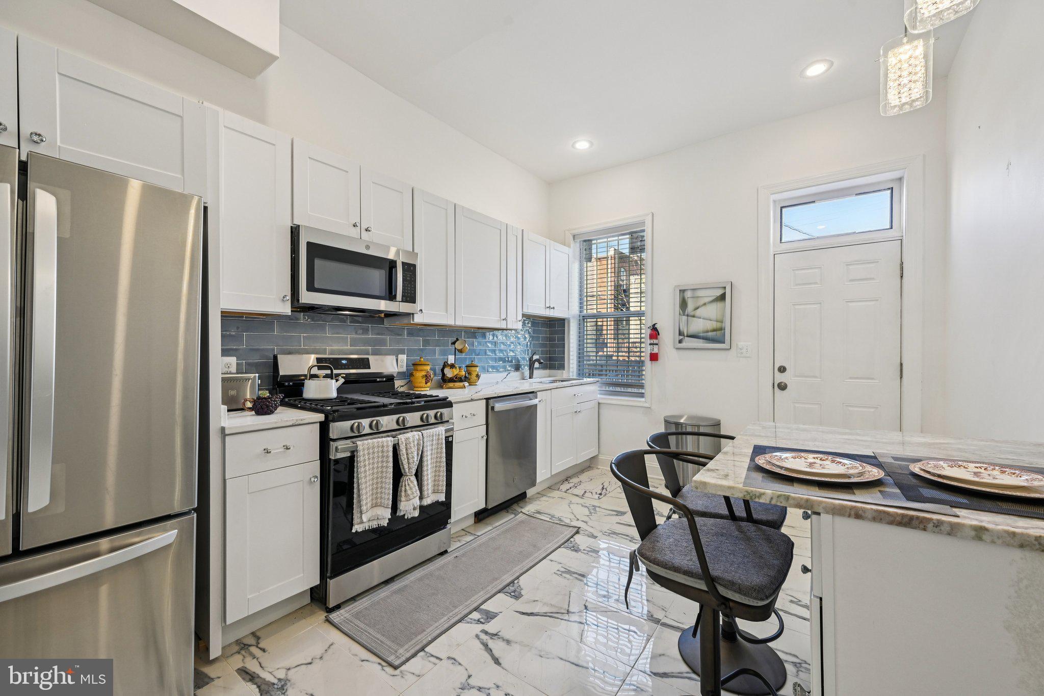 RESERVOIR HILL - Residential