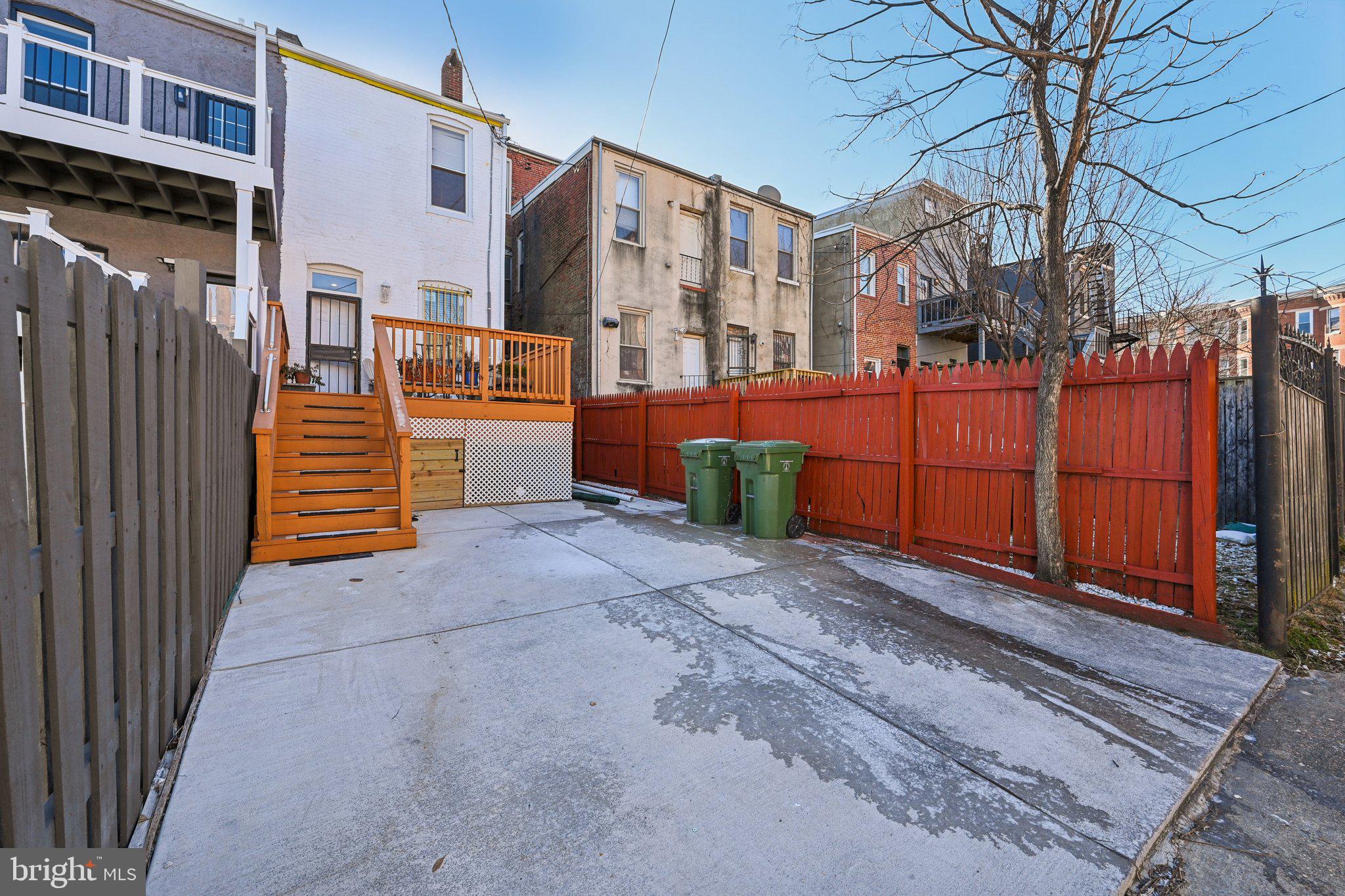 RESERVOIR HILL - Residential