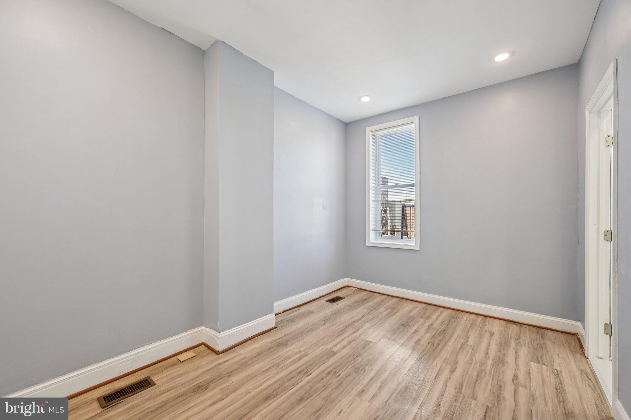 RESERVOIR HILL - Residential