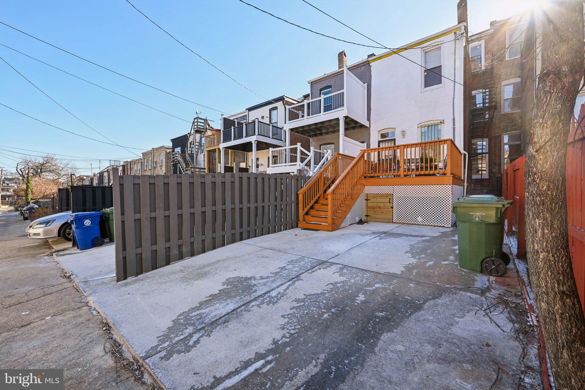 RESERVOIR HILL - Residential