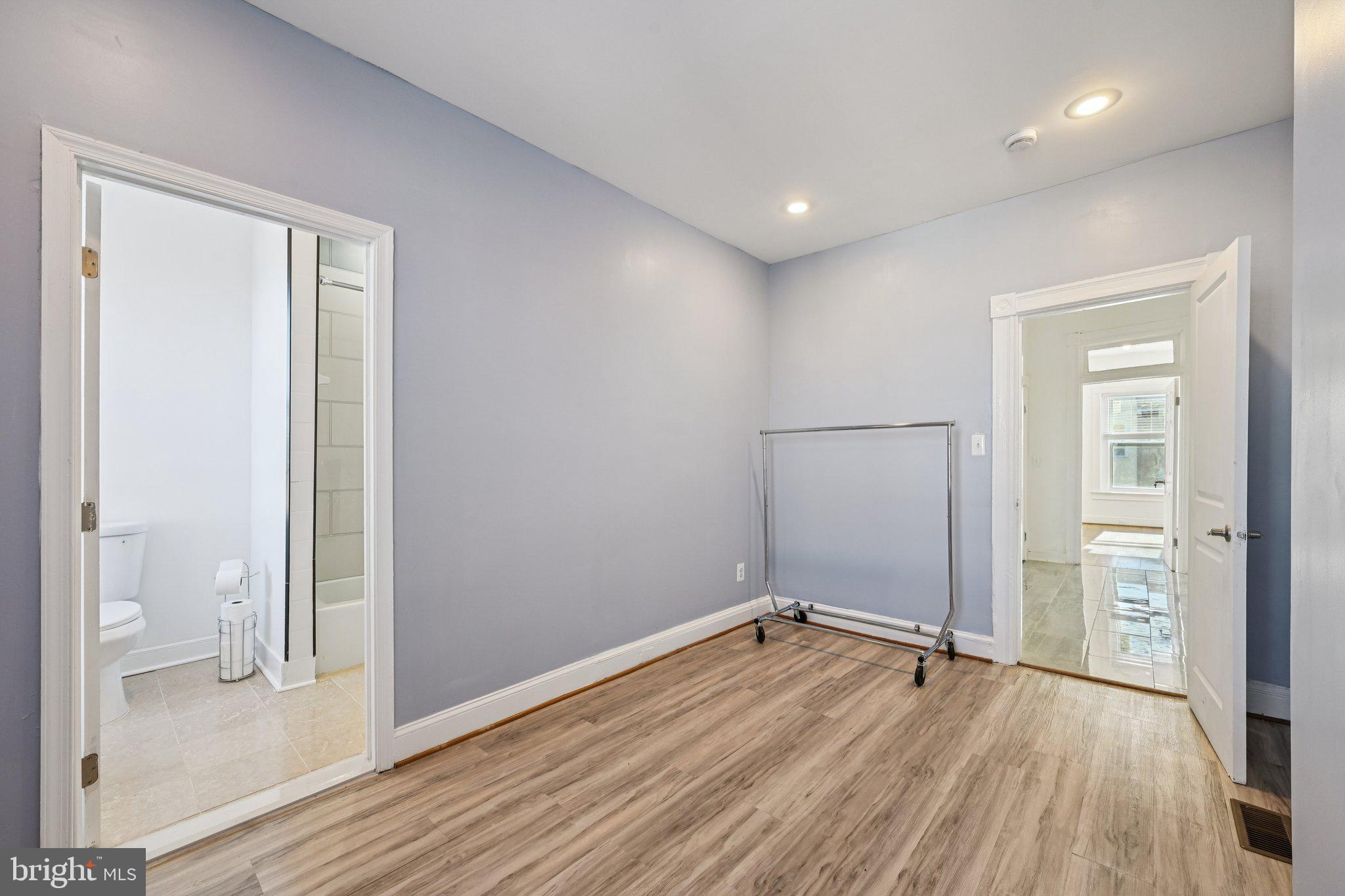 RESERVOIR HILL - Residential