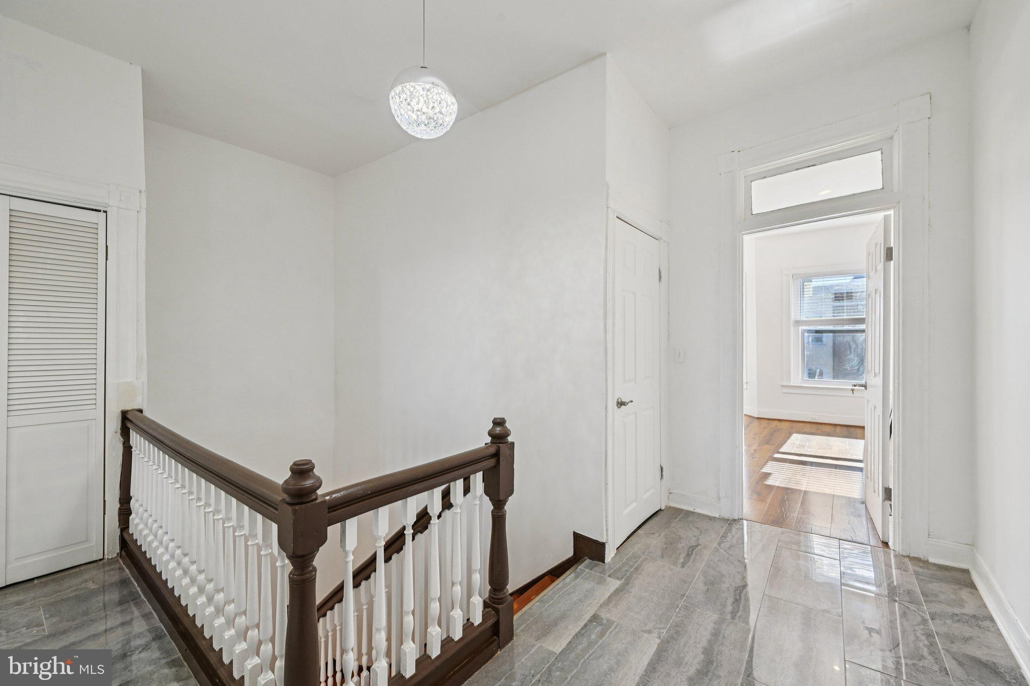 RESERVOIR HILL - Residential