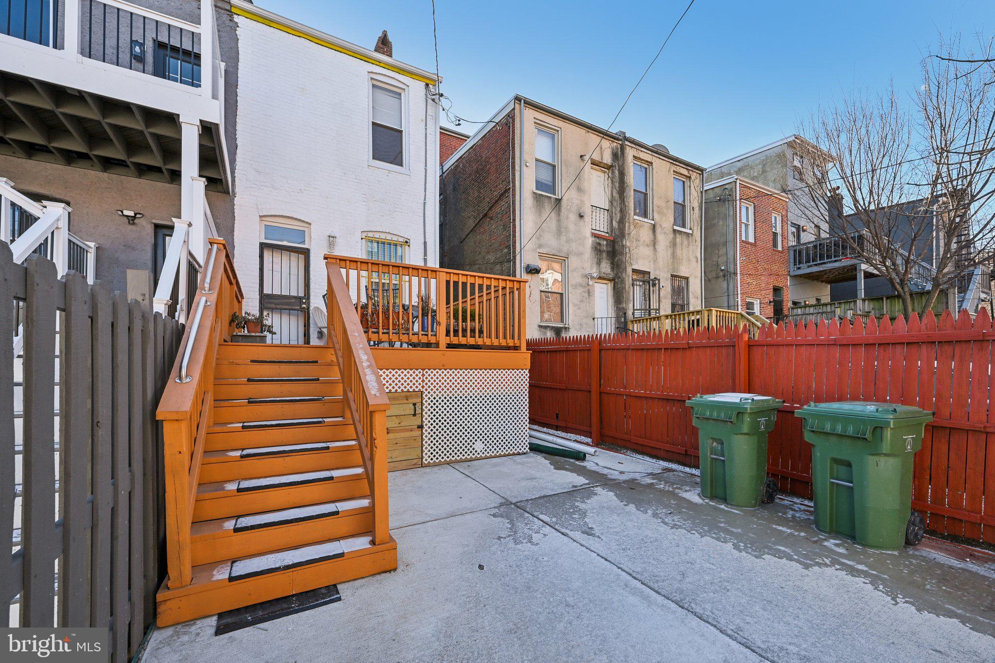 RESERVOIR HILL - Residential