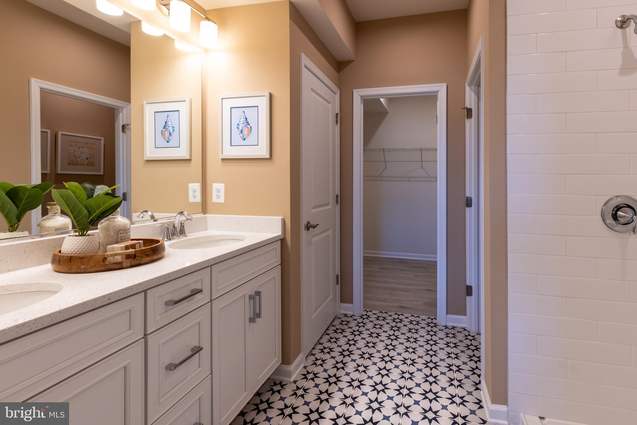 KINGFISHER - Residential