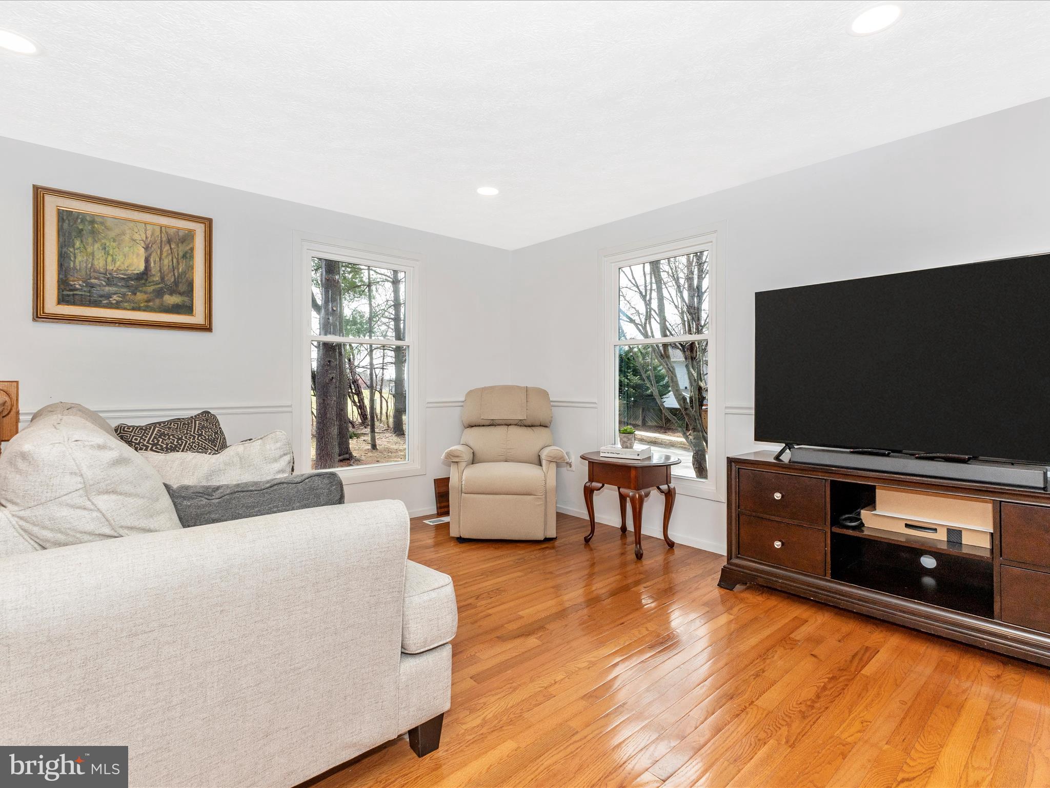 VILLAGE OF OWEN BROWN - Residential