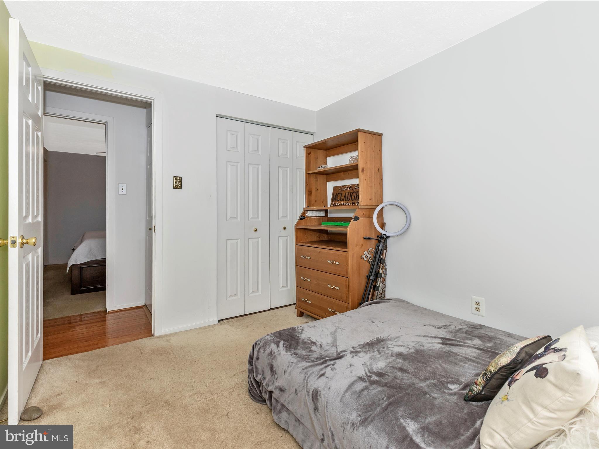 VILLAGE OF OWEN BROWN - Residential