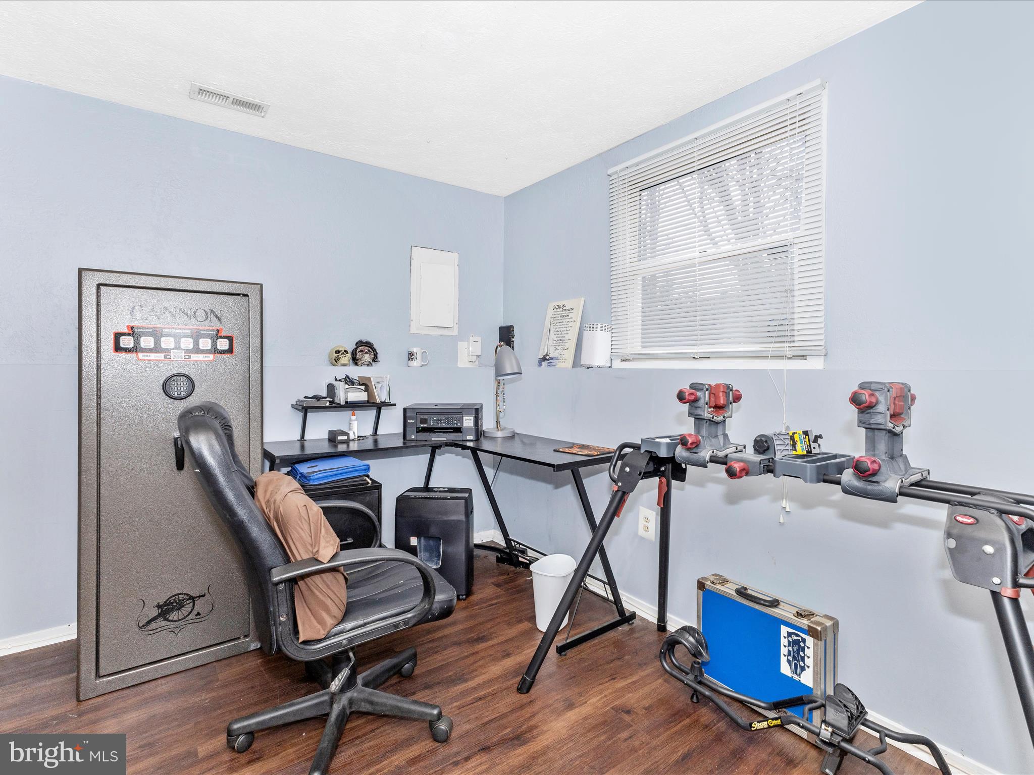 VILLAGE OF OWEN BROWN - Residential