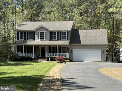 Photo of 19211 Nelson Court, VALLEY LEE, MD 20692 (MLS # MDSM2030512)