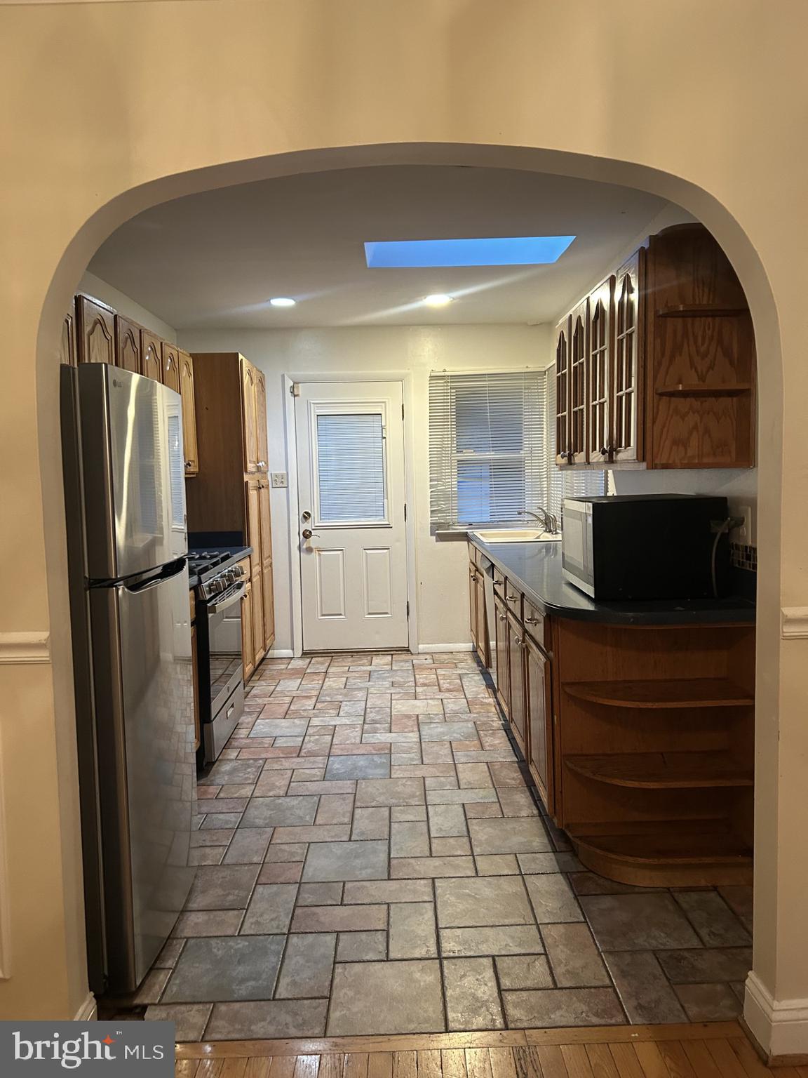 WHEATON HILLS - Residential