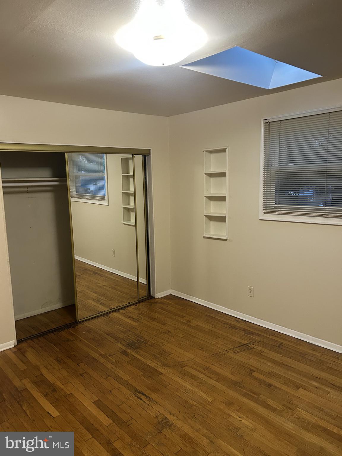 WHEATON HILLS - Residential